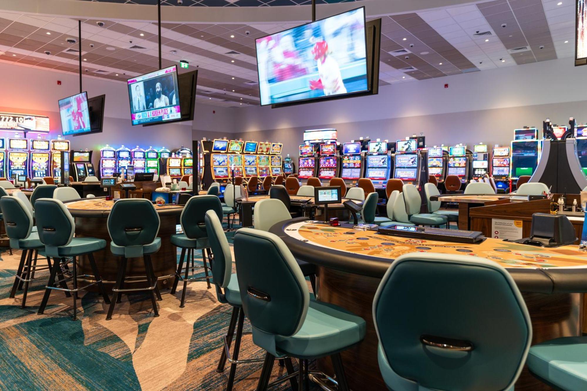 Red Deer Resort & Casino Dış mekan fotoğraf