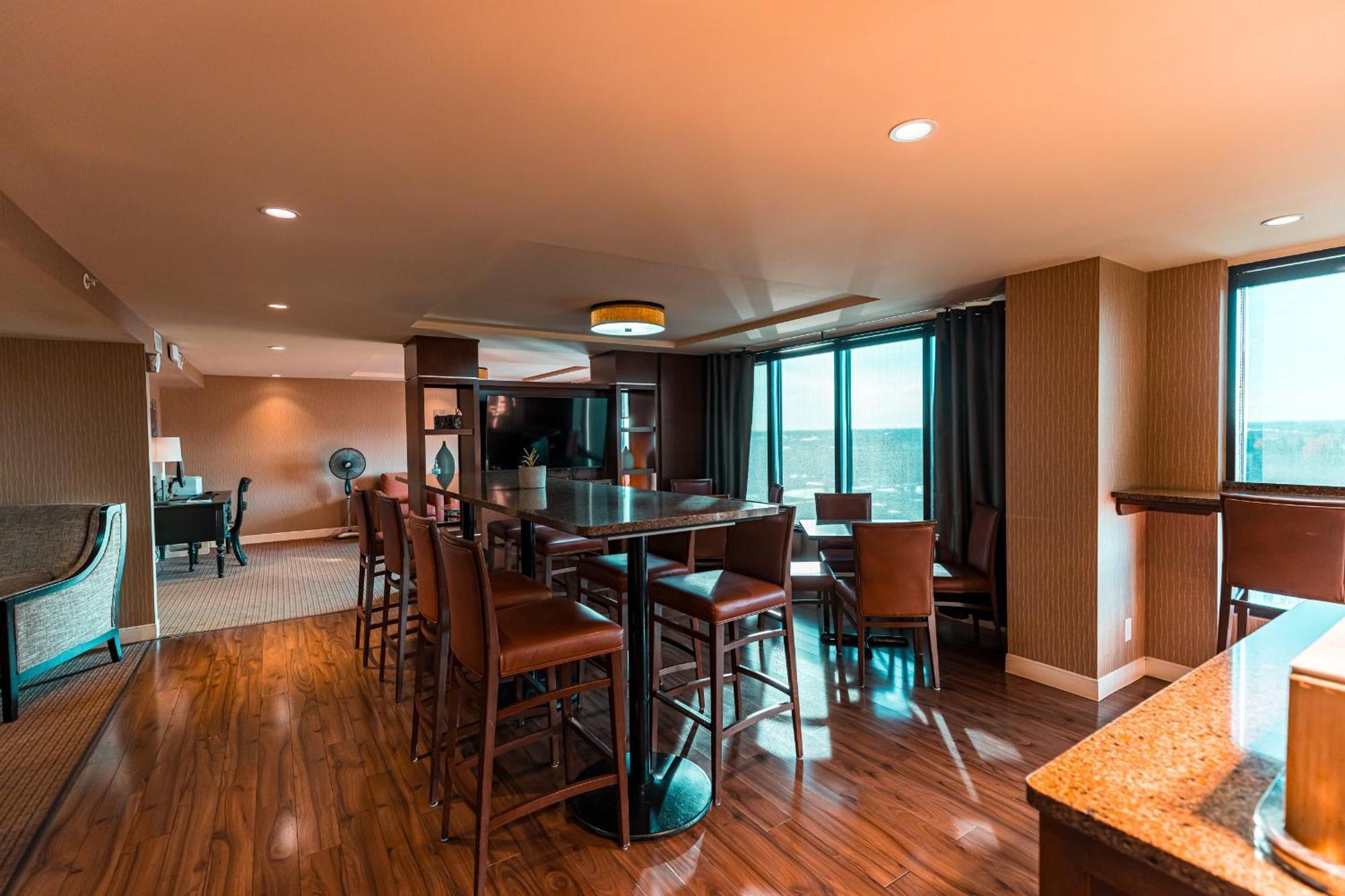 Red Deer Resort & Casino Dış mekan fotoğraf