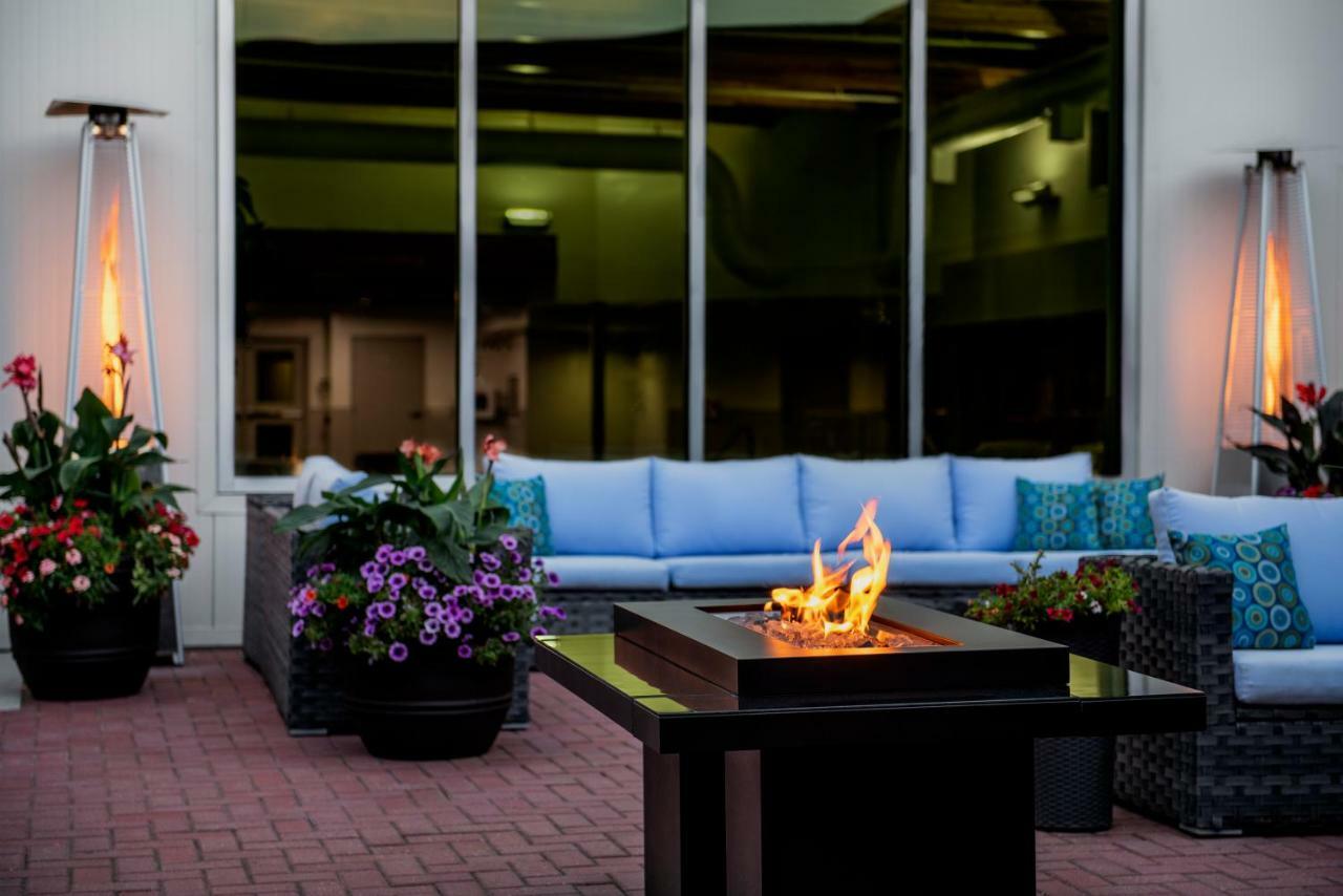 Red Deer Resort & Casino Dış mekan fotoğraf